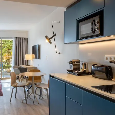 Staybridge - Centre By Ihg Szálloda Cannes