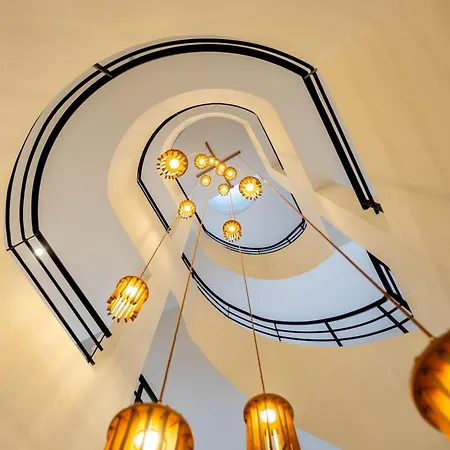 Szálloda Staybridge - Centre By Ihg 4*
