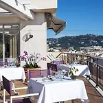 Staybridge - Centre By Ihg