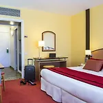 Staybridge - Centre By Ihg 4* Cannes
