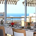 Staybridge - Centre By Ihg 4*