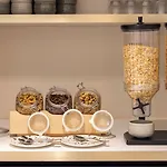 Staybridge - Centre By Ihg Cannes