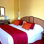 Staybridge - Centre By Ihg Cannes