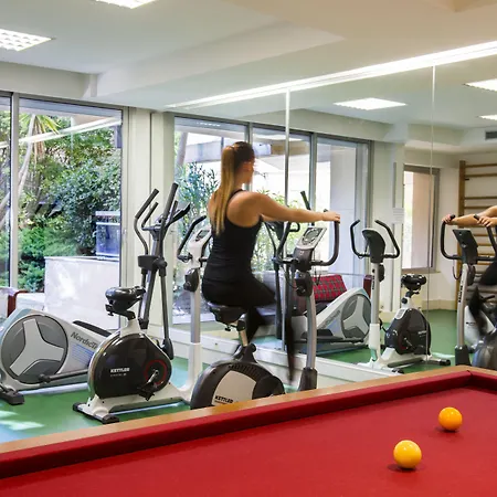Staybridge - Centre By Ihg 4*