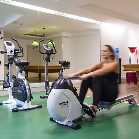 Staybridge - Centre By Ihg 4* Cannes