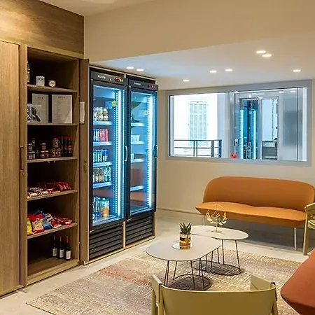 Staybridge - Centre By Ihg 칸느