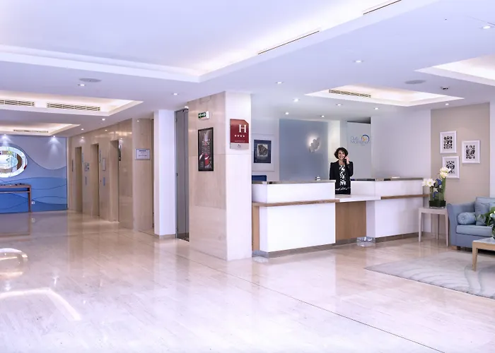 Hotel Staybridge - Centre By Ihg Cannes