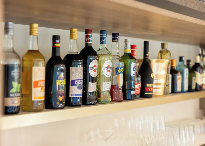 Staybridge - Centre By Ihg Cannes