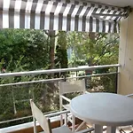 酒店 曼特浓俱乐部酒店