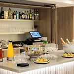 曼特浓俱乐部酒店 酒店 4*