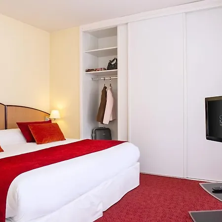 Staybridge - Centre By Ihg Hotel