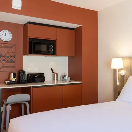 Hotel Staybridge - Centre By Ihg 4*
