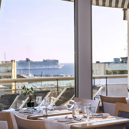 Staybridge - Centre By Ihg