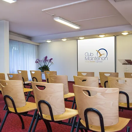 Staybridge - Centre By Ihg Отель Канны